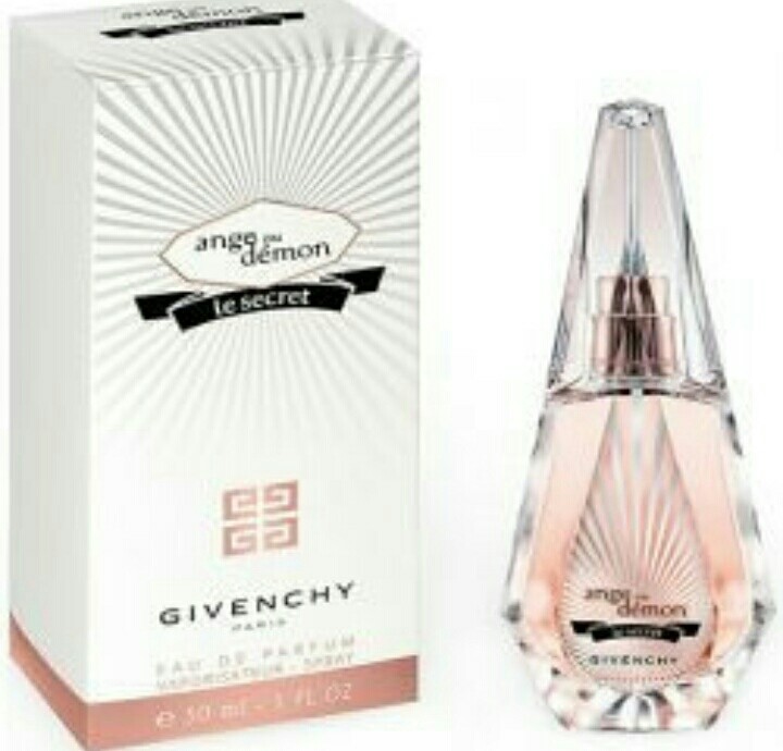 Givenchy Auction