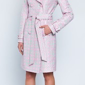 Жіноче пальто дуже крутої якості. В лоті 50 розмір. Не пропрустіть. Останні розміри