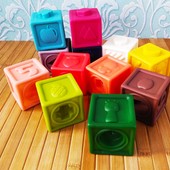 Набор сенсорных тактильных кубиков 12 шт | Кубики-конструкт для младенца | Развивающие силиконовые 3