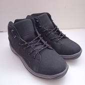 Зимние мужские ботинки, удобные,практичные,на ноге смотрятся супер, размер 40,,42,43