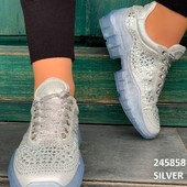 Стильні кросівки.  Остання  пара 37р.