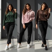 Жіночі костюми