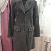 Стильное теплое, легкое пальто ТМ Oggi размер 46-48-50 смотрите замеры, состояние идеальное