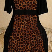 Красивое платье с леопардовым принтом
