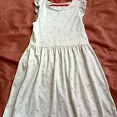 Платье для девочки 9-10 лет в идеальном состоянии