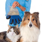 Перчатка для вычесывания шерсти для собак и кошек Deshedding