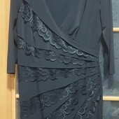 Нарядное красивое чёрное платье