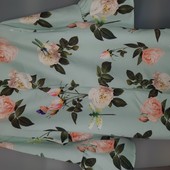 Блузка в цветах размер Л 46-48