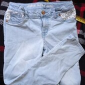 Гарненькі джинси для дівчинки