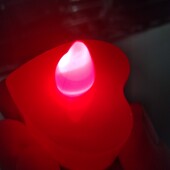 Набор LED свечек в форме сердца 4 шт
