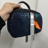 Кожаная новая супер стильная сумочка