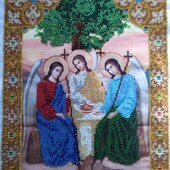 Вышивка частичная "Святая Троица"