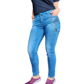 Жіночі стильні джинси. розмір 28-32