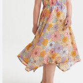 Шикарное шифоновое платье на девочку 5-6 лет.