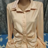 Блузка из атласного шёлка кремового цвета на женщину M/L,см.замеры