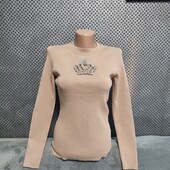 Симпатичный женский свитерок с короной- камни, р.S/M