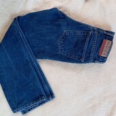 Стильні джинси прямого крою
