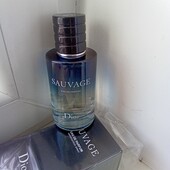 Туалетная мужская вода Sauvage Dior 100ml.