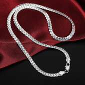 Цепочка серебряная 925 пробы. Длина 50 см, ширина 4 мм.
