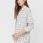 Стильна подовжена сорочка оверсайз від Prettylittlething, розмір 12.