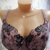 Красивий бюстгальтер на кісточках Limited collection 85E Не ношений!