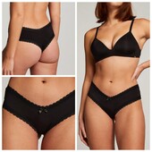 Hunkemoller! Якісні жіночі труси з мереживним оздобленням М розмір! Лот 785