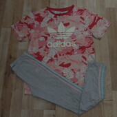 Комплект Adidas состояние очень хорошее