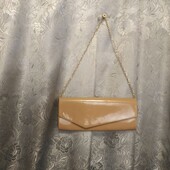 Лаковый клатч на метал.цепочке