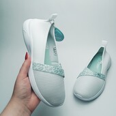 Оригінальні кросівки кроссовки снікерси Puma (Пума) women's adelina sneaker 371140-02 37.5р