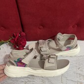 Teva,оригінал,із спорт-матеріалу,розмір 40,устілка 26,5