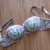Бюстгальтер Floozie 65 DD