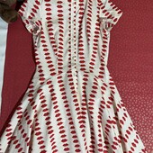 Zara на ґудзиках
