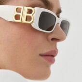 Солнцезащитные Balenciaga