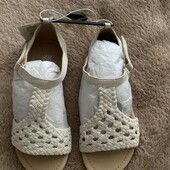 Босоніжки H&M нові
