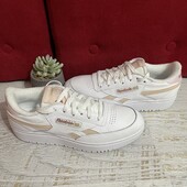 Reebok,оригінал,із натуральної шкіри,розмір 42,устілка 27