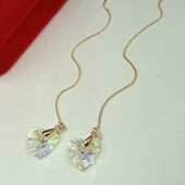 Невероятно красивые и нежные серьги протяжки с кристаллом Swarovski. Позолота 585 пробы 18К.