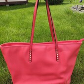 Містка коралова сумка від Aldo