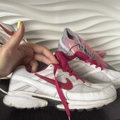 Nike кросівки