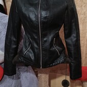 ❤️Брендовая натуральная чёрная PU кожа куртка новая❤️Америка.Пог.94см.Поб96см.