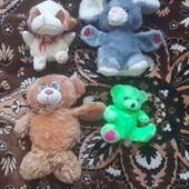 4 іграшки