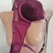 Шикарний бюстгальтео New look 80В пушаб Не ношений!