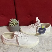 Toms,із натуральної шкіри,розмір 35,5,устілка 22,5.