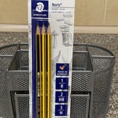 Набір простих якісних професійних олівців 3 шт. Staedtler Германія