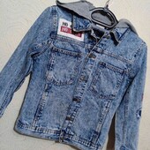 Котоновий піджак для хлопчика 11-12 років.