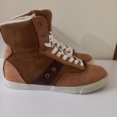 Високі кеди- кросівки Timberland р 37
