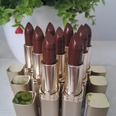 Помада матовая для губ l'oréal тон 884 chocolate truffle