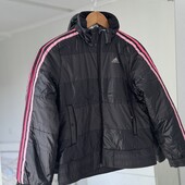 Курточка adidas (оригінал). На вік 11-12 років. Ріст 152. Утеплена синтепоном. Стан ідеальний!