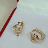 Красивые детские серьги бантики с фианитами.Позолота 585 пробы 18К.