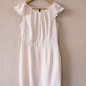Розпродаж! Сукня молочна