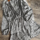 Стильна трендова сукня, S